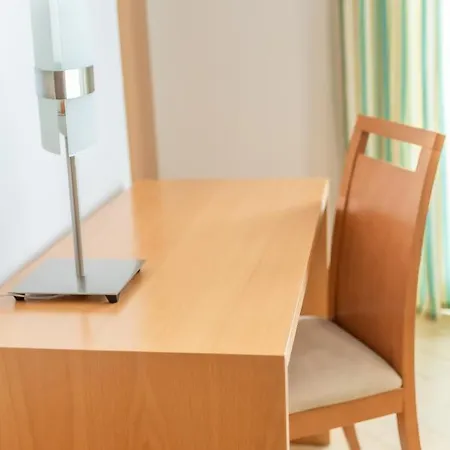 基卡酒店 酒店 Santa Marta (Badajoz)