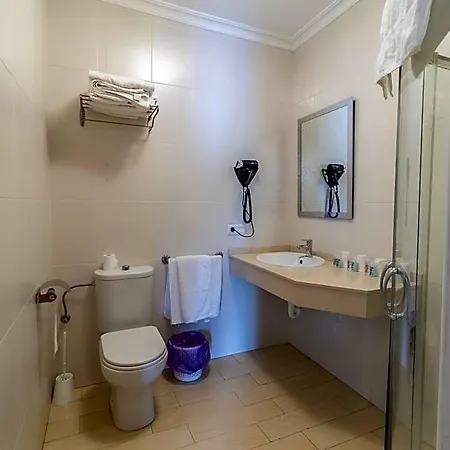 Kika Santa Marta (Badajoz)