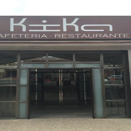 Kika فندق Santa Marta (Badajoz)