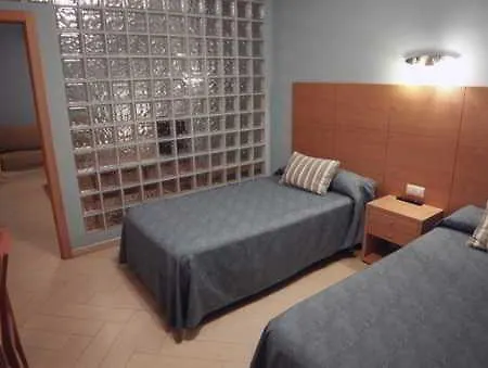 Kika * Santa Marta (Badajoz)