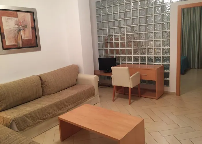 Kika Santa Marta (Badajoz)